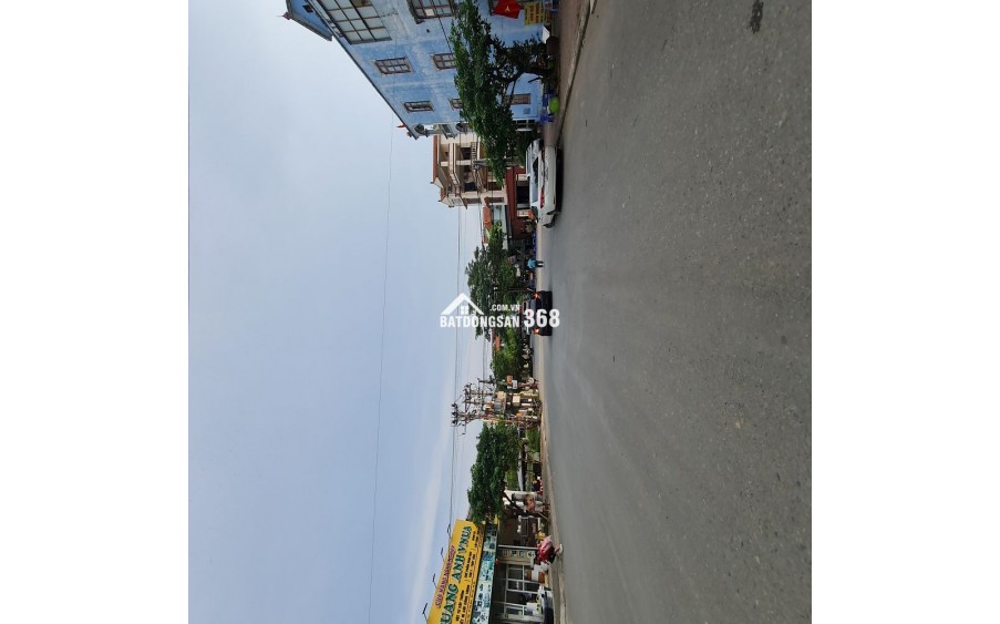 Trung tâm Gia Lâm, Hà Nội, ngay cổng chính HVNN. 56m2 ô tô vào nhà. Lh 0989894845